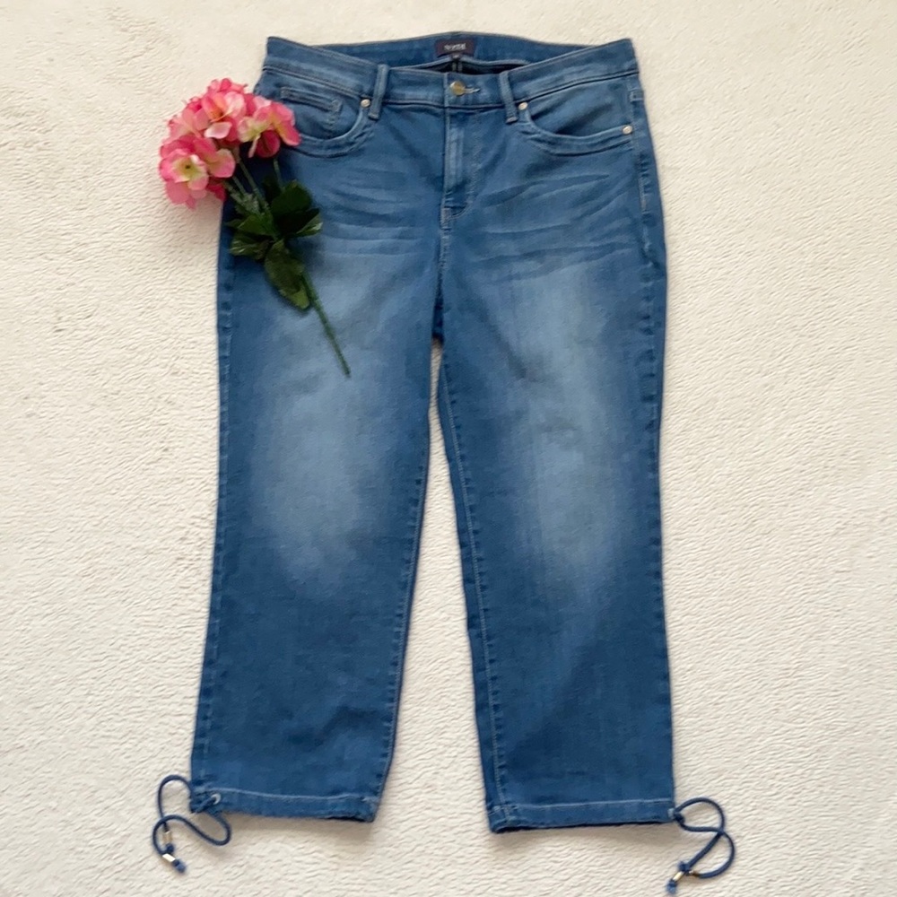 NYDJ Cropped/Capri Lift Tuck Jeans